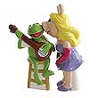 Muppets Miss Piggy Kissing Kermit Salt and Pepper Shakers